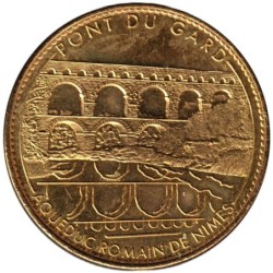 30- Vers-Pont-du-Gard - Aqueduc Romain - Reflet - 2010