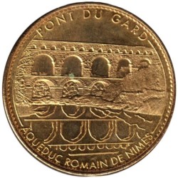 30- Vers-Pont-du-Gard - Aqueduc Romain - Reflet - 2010