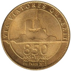 75- Paris - Notre-Dame de Paris - Vierge à l'enfant N°5 - 2013