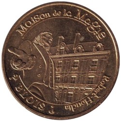 41-0128 - Blois - Maison de la Magie - 2004