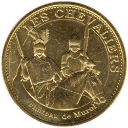 63-1982 - Château de Murol - Chevaliers en armure - 2015