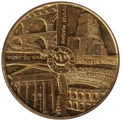 30-2142 - Nîmes - Les 4 monuments - 2015
