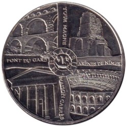 30-2150 - Nîmes - Les 4 monuments - 2015